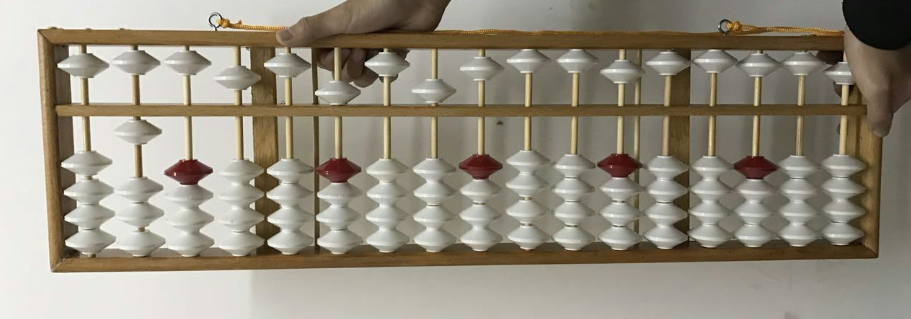 Boulier chinois rouge et blanc en bois